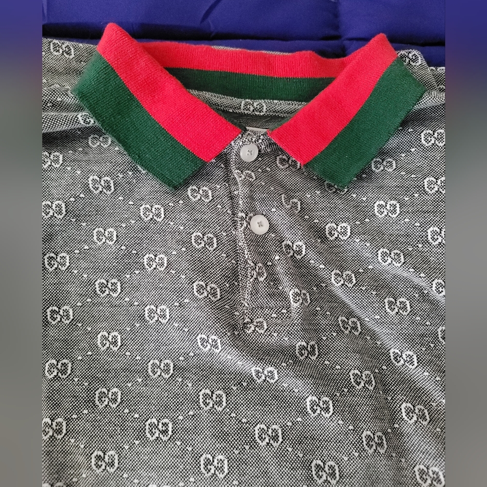 Gucci XL Long Sleeve Collard Shirt
